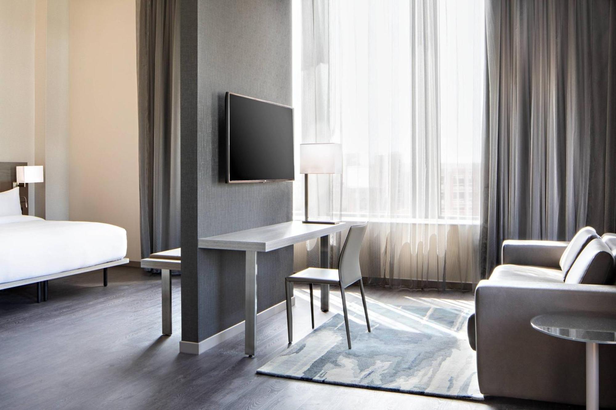 Ac Hotel By Marriott Grand Rapids Downtown Εξωτερικό φωτογραφία